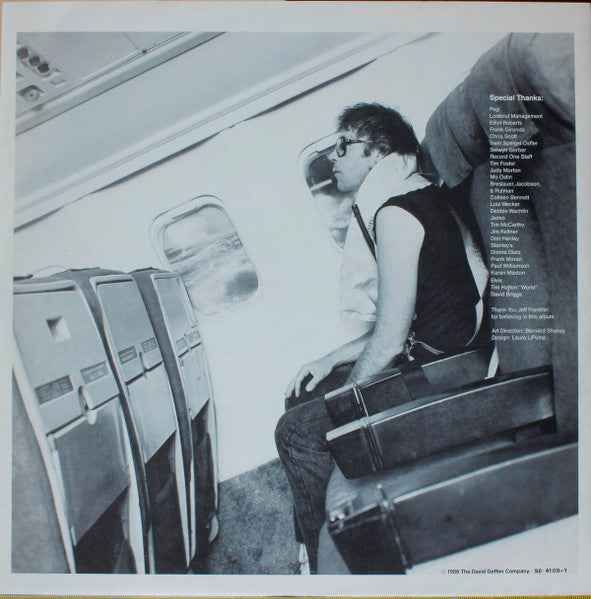 Neil Young – Landing On Water - Echoes musicstore
